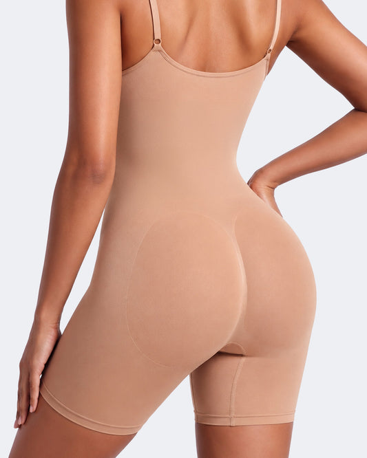 Litchy Mid-Thigh Bodysuit in Sandy, achteraanzicht
