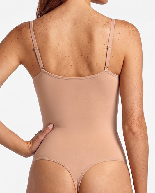 Litchy Thong Bodysuit in Sandy, achteraanzicht met thong-achterkant
