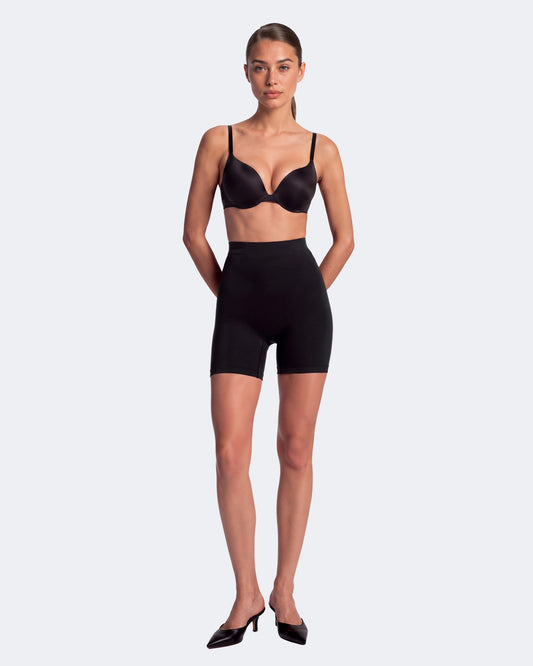 Litchy Mid-Rise Short in het zwart, butt lifting shapewear die billen lift en buik wegwerkt